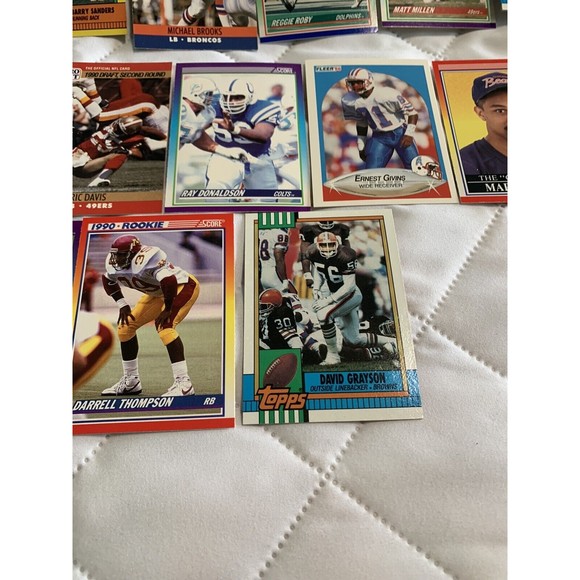 Random Vintage 1990’s NFL Football Card Lot of 25 Cards In Great Shape! 🏈🔥 - Picture 5 of 12